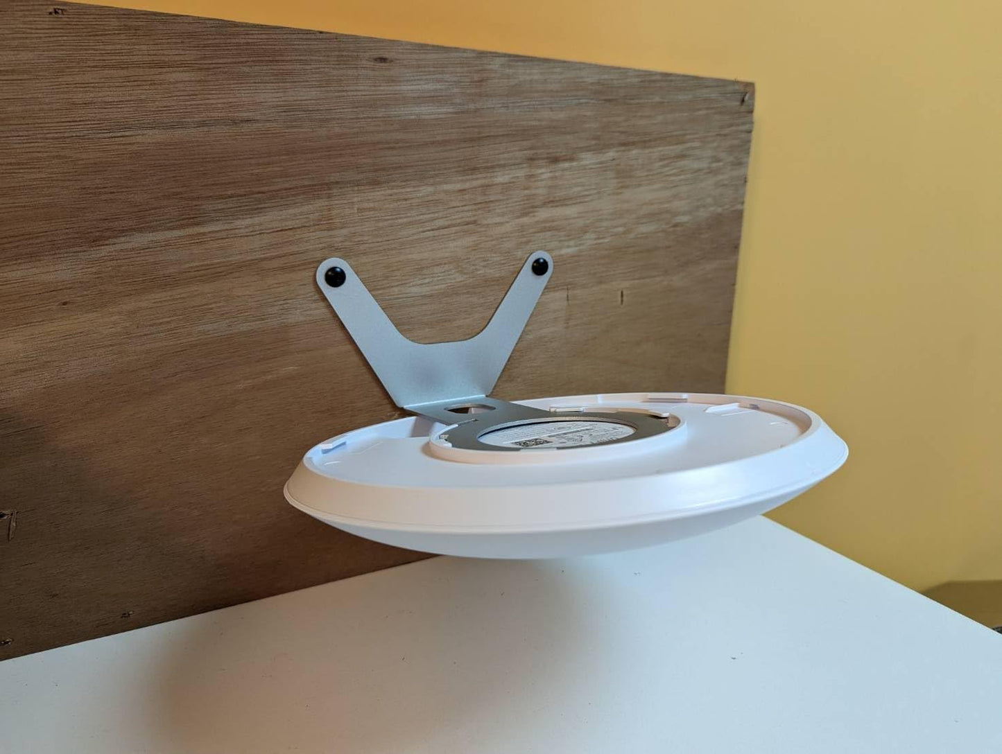 UniFi AP Stand Plate Holder Bracket Mount Compatible for UniFi Networks WiFi AP