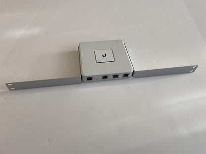 RI-USGRMBA | Rack Mount Brackets(Ear) for UniFi USG